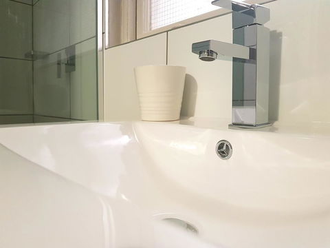 Ambassadors Hotel - Accommodation Australia 10