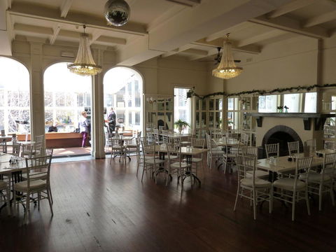 Ambassadors Hotel - Accommodation Australia 16