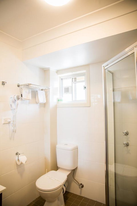 Lilac City Motor Inn & Steakhouse - Local Tourism 27