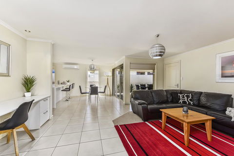 City Fringe Apartment - Accommodation Australia 0