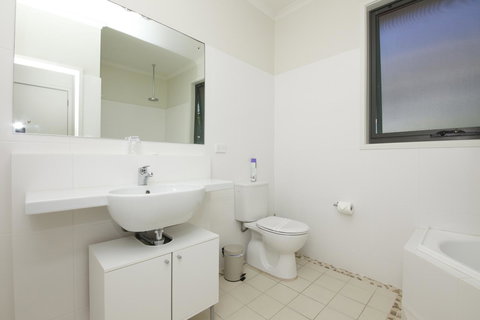 Boom 6 Boomerang Beach - Accommodation Australia 17
