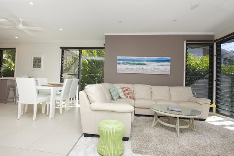 Boom 6 Boomerang Beach - Accommodation Australia 2