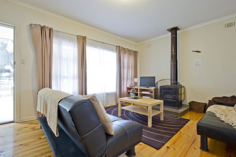 The Old Mount Gambier Gaol - Accommodation Australia 24