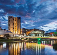 Executive 3 Bedroom Apartment  Internet  Parking - Accommodation Australia