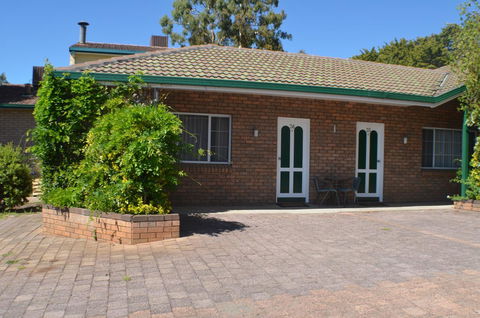 Deer Park Motor Inn Armidale - Accommodation Australia 37