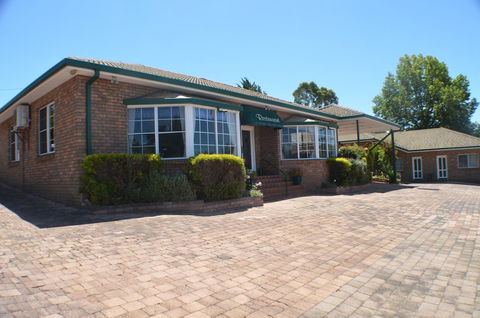 Deer Park Motor Inn Armidale - Accommodation Australia 32