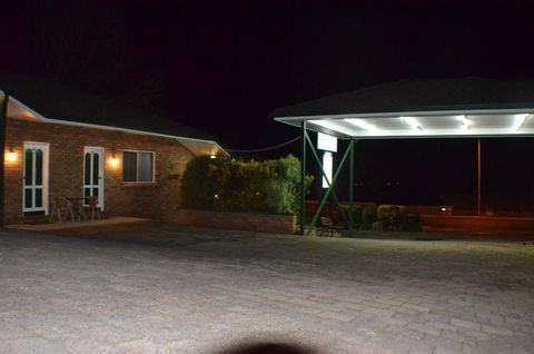 Deer Park Motor Inn Armidale - Accommodation Australia 17