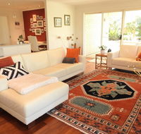 Sanctuary in the Valley - Accommodation Australia
