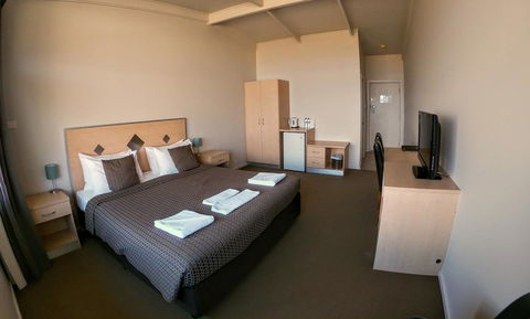 Highway One Motel - Local Tourism 18