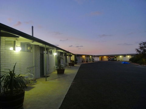 Highway One Motel - Local Tourism 32