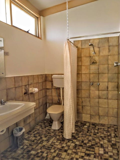 Highway One Motel - Local Tourism 28
