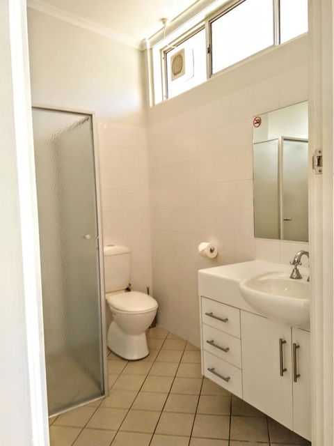 Highway One Motel - Local Tourism 9