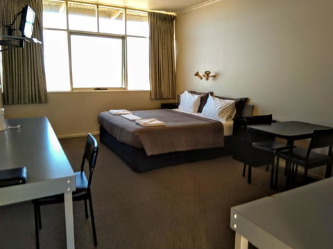 Highway One Motel - Local Tourism 25