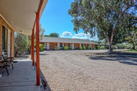 Kadina Gateway Motor Inn - Local Tourism 29