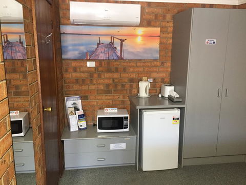 Kadina Gateway Motor Inn - Local Tourism 17
