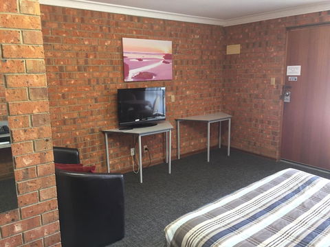 Kadina Gateway Motor Inn - Local Tourism 23
