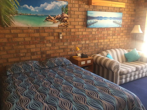 Kadina Gateway Motor Inn - Local Tourism 12