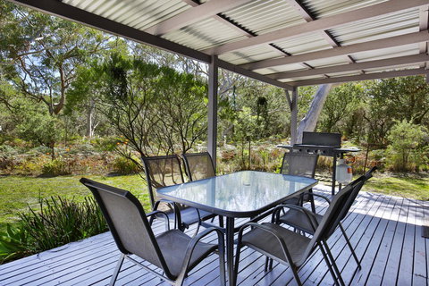 Wildwood I Pet Friendly I 5 Mins To Beach - Accommodation Australia 0