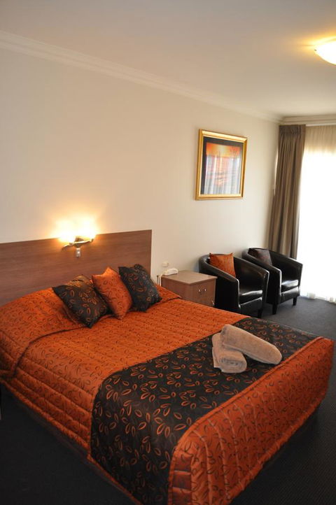 Augusta Courtyard Motel - Australia Shopping 1