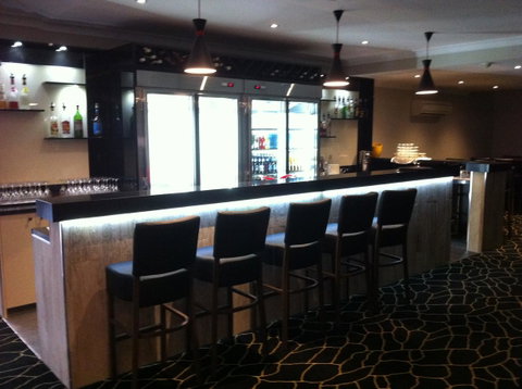 Cattlemans Country Motor Inn & Serviced Apartments - Accommodation Australia 1