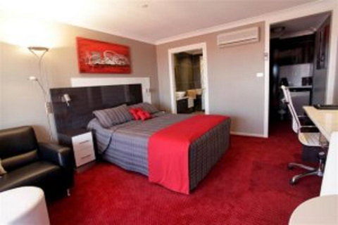 Cattlemans Country Motor Inn & Serviced Apartments - Accommodation Australia 11