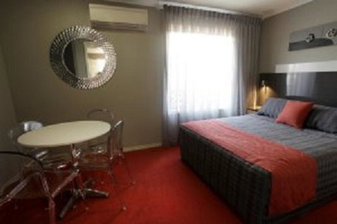 Cattlemans Country Motor Inn & Serviced Apartments - Accommodation Australia 21