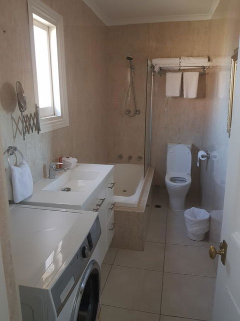 Hammond Apartments - Accommodation Australia 10