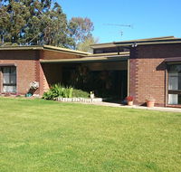 Hilltop Escape - Accommodation Australia