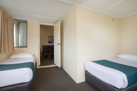 Greenways Apartments - Accommodation Australia 8