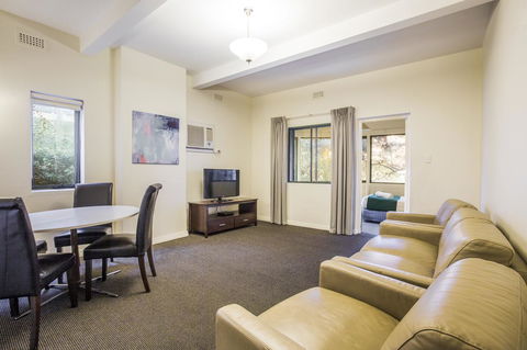 Greenways Apartments - Accommodation Australia 7