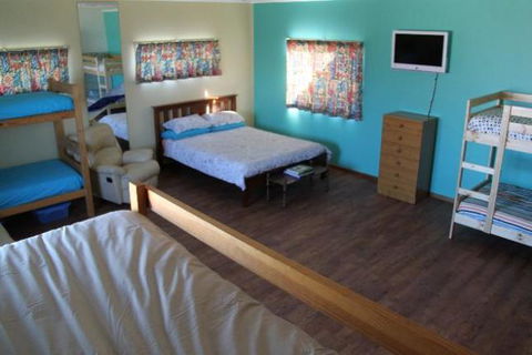 LAS ARENAS - The Sands - BEACH HOUSE - Accommodation Australia 5