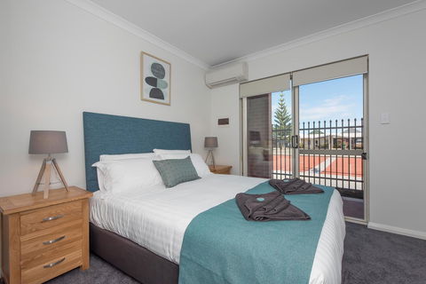 Jurien Bay Motel Apartments - Accommodation Australia 3