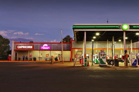 Capricorn Village - Australia Shopping 37