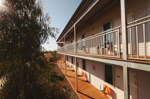 Capricorn Village - Australia Shopping 11