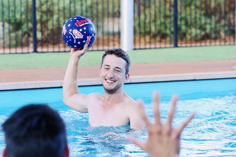 Capricorn Village - Australia Shopping 34