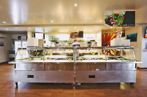 Capricorn Village - Australia Shopping 9