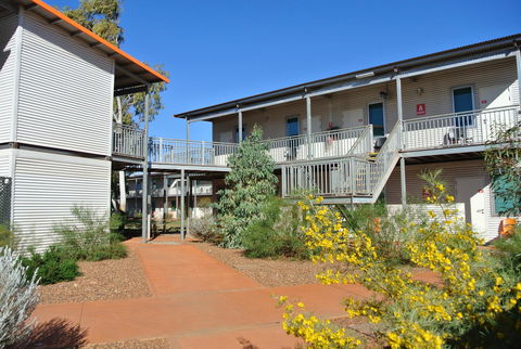 Capricorn Village - Australia Shopping 14