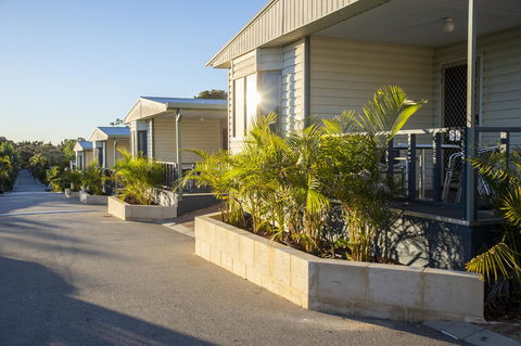Karrinyup Waters Resort - Local Tourism 9