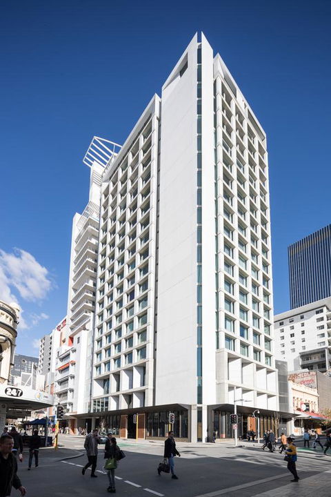 QT Perth - Accommodation Australia 7