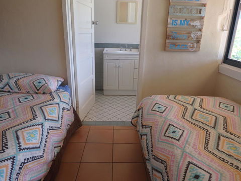 Lazy Lobster Holiday Units & Chalets - Australia Shopping 2