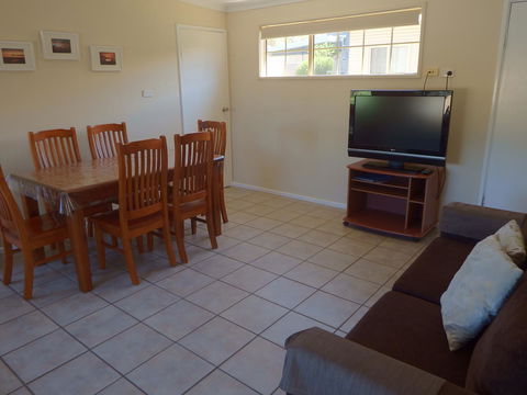 Lazy Lobster Holiday Units & Chalets - Australia Shopping 31