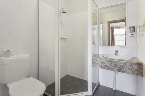 The Emperors Crown Hostel - Accommodation Australia 20