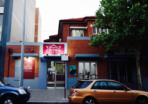 The Emperors Crown Hostel - Accommodation Australia 0
