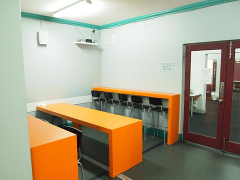 The Emperors Crown Hostel - Accommodation Australia 43