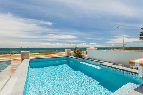 Cottesloe Beach House I - Accommodation Australia 2