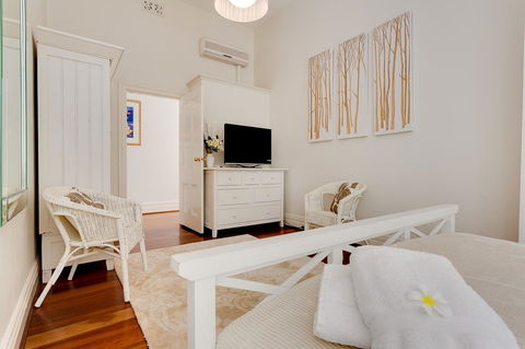 Cottesloe Beach House I - Accommodation Australia 13