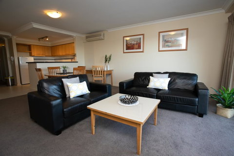 Perth Short Stays - Accommodation Australia 6