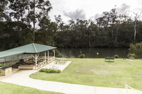 Riverview Tourist Park - Accommodation Australia 24