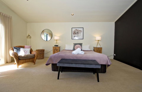 Karriview Margaret River - Bed n Breakfasts 17