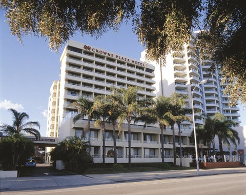 Crowne Plaza Perth, An IHG Hotel - Bed n Breakfasts 23